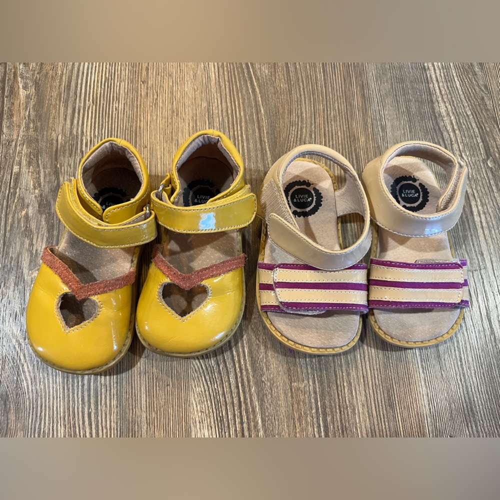 Livie & Luca sandals size 5 lot of 2